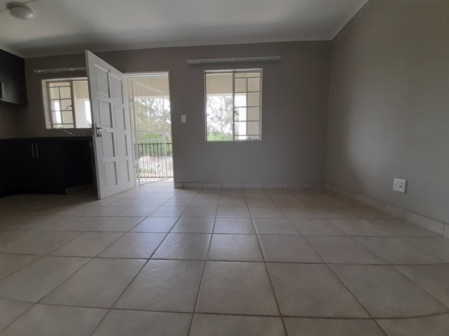 To Let  Bedroom Property for Rent in Van Der Hoff Park North West